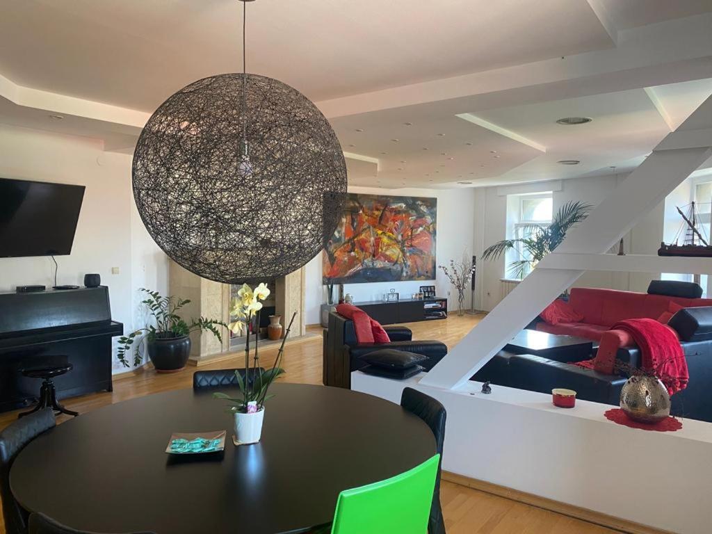 Modern City-Centre Penthouse With Spectacular Views / 135Sqm Zagreb Eksteriør billede
