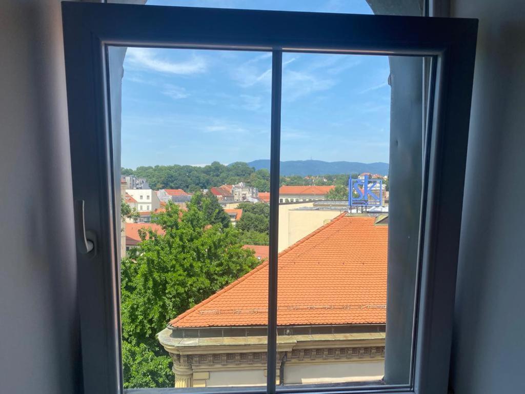 Modern City-Centre Penthouse With Spectacular Views / 135Sqm Zagreb Eksteriør billede